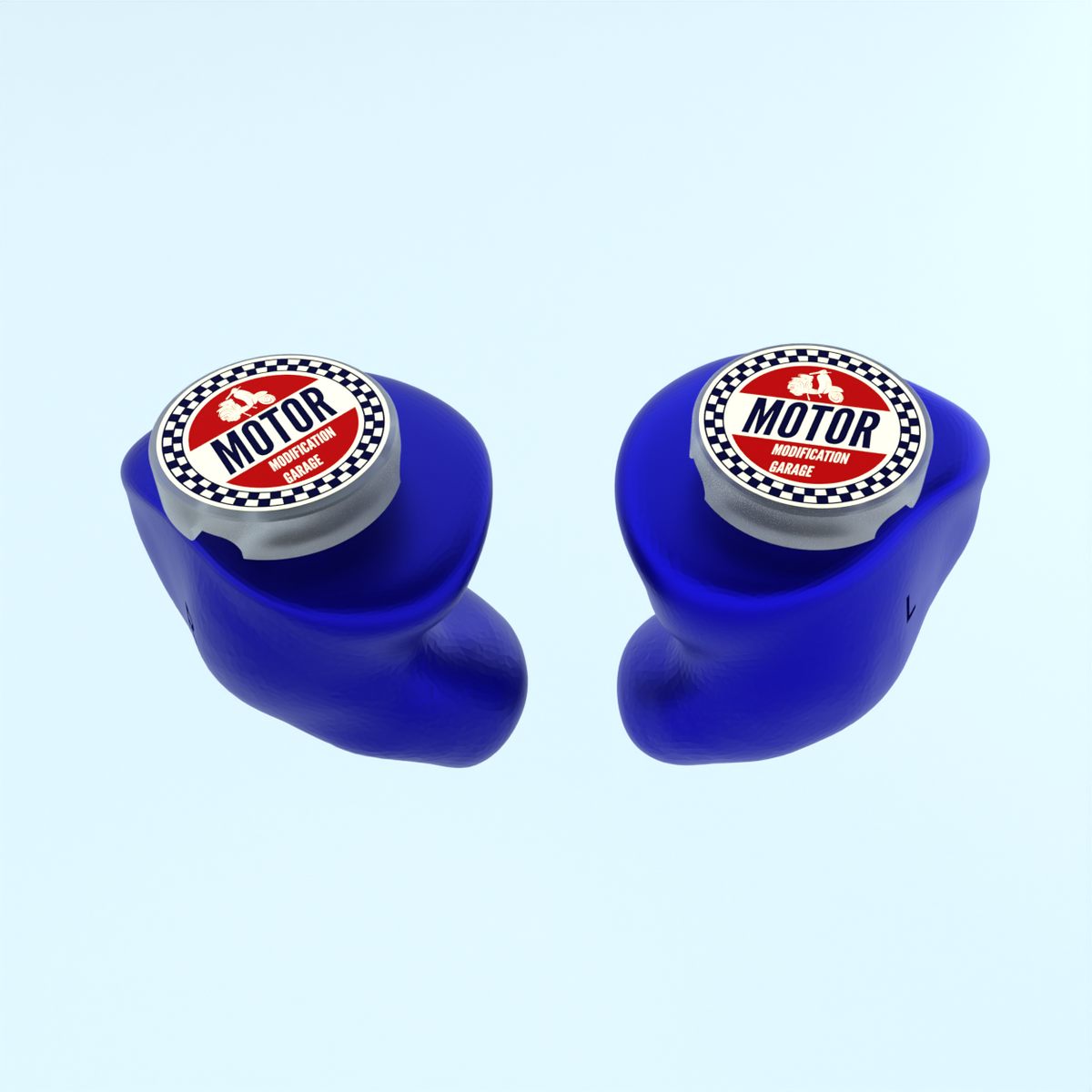 Blauwe motoroordoppen op maat met logo van een motorgarage