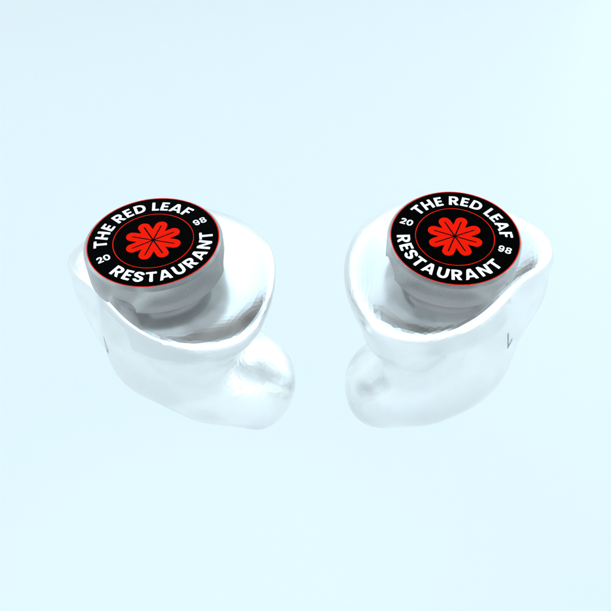Witte siliconen oordoppen op maat met restaurantlogo als print
